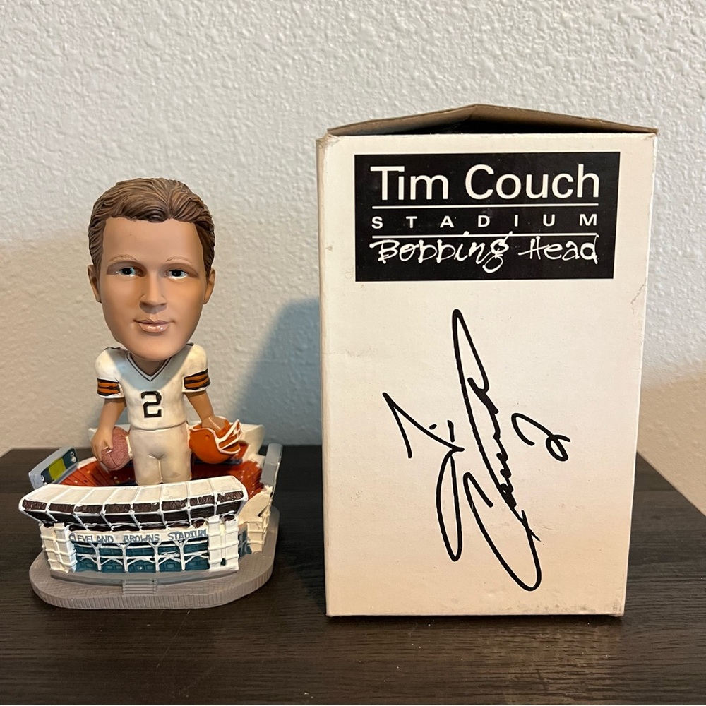 NIB 2002 Tim Couch Cleveland Browns Stadium Bobblehead Autographed Box McDonalds